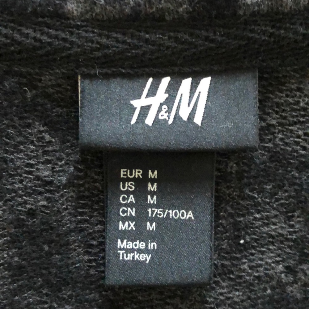 Black leopard print top/sweater